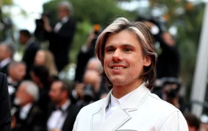 Lire la suite à propos de l’article La carrière d’Orelsan décryptée avec la numérologie
